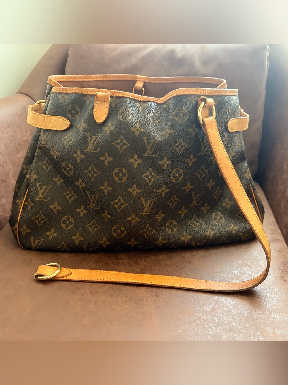 Louis Vuitton battignoles